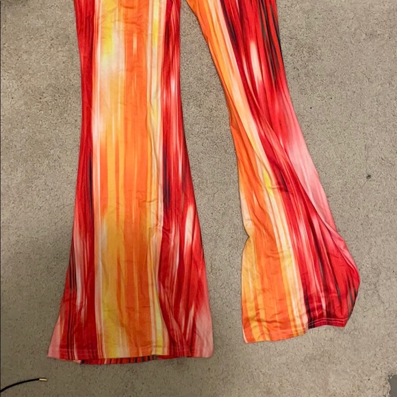 Orange flare pants - Picture 2 of 3